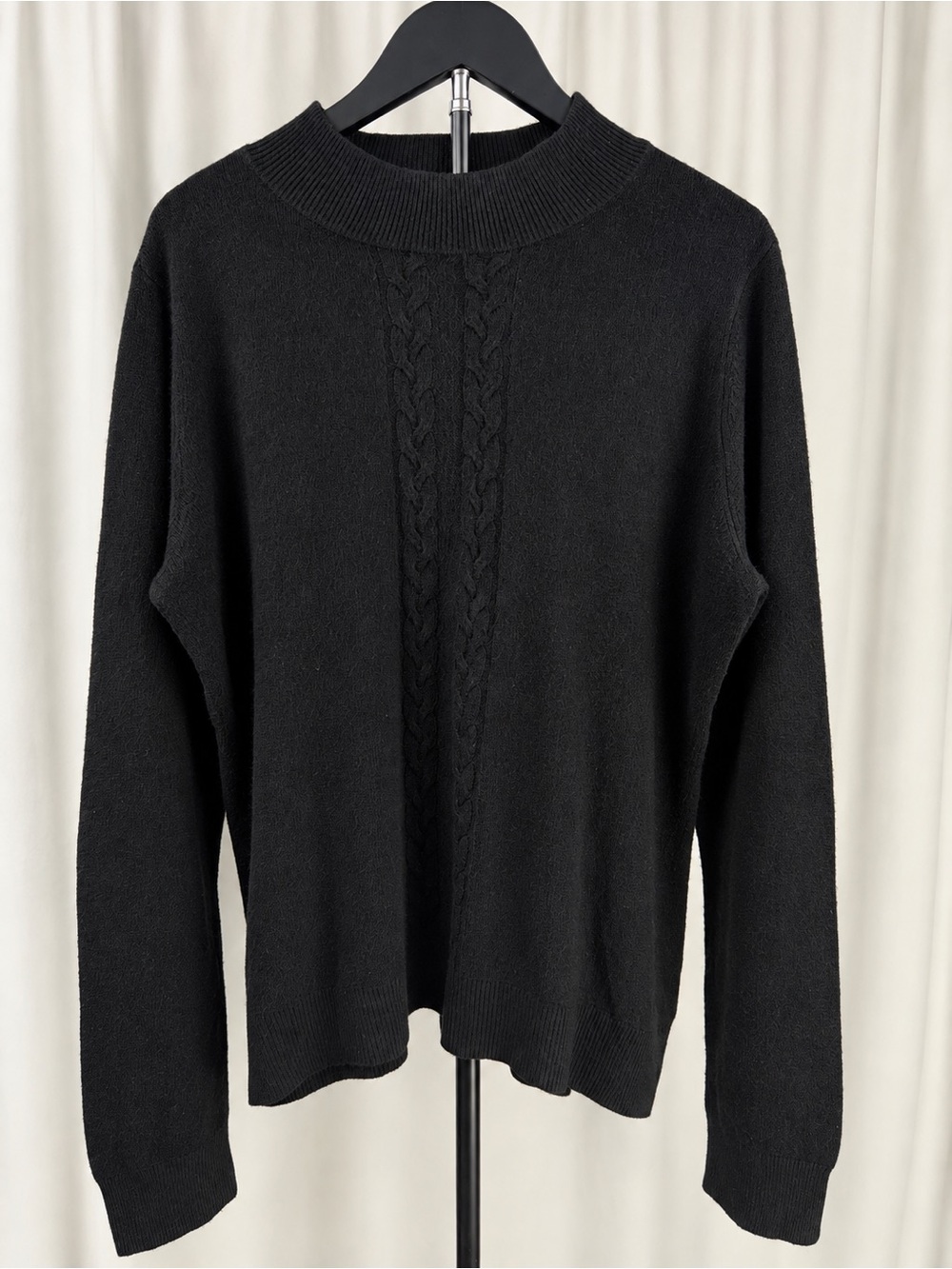 Karen Scott Black Crewneck Sweater with Center Cable Detail